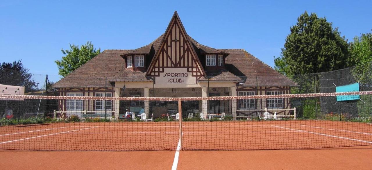 L'Appart' Du Bord De Mer 150M De La Plage Lion-sur-Mer Exterior foto